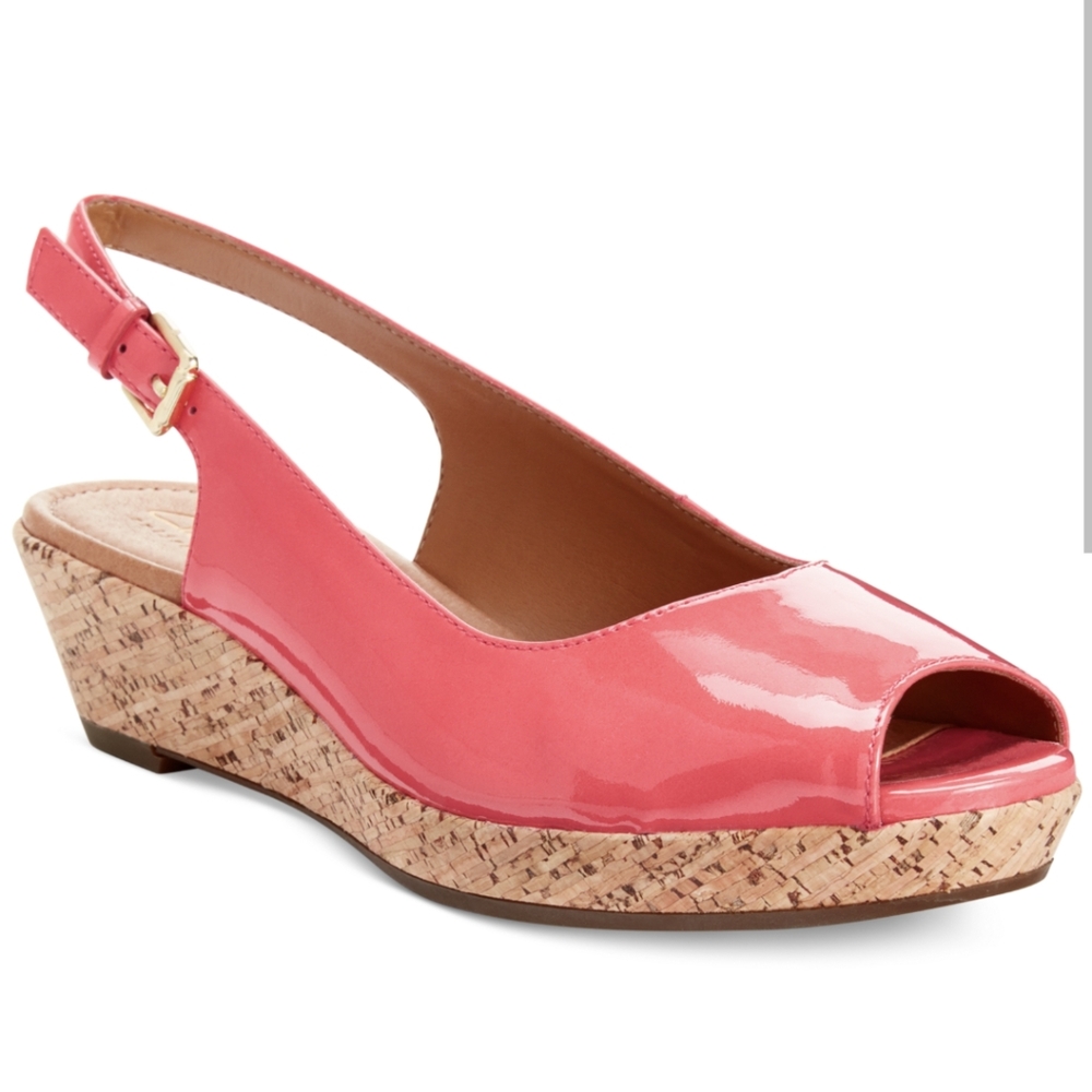 NWOT Clarks Orlena Sandals Patent Leather Sling Back Cork Wedge Peep Toe 6.5
